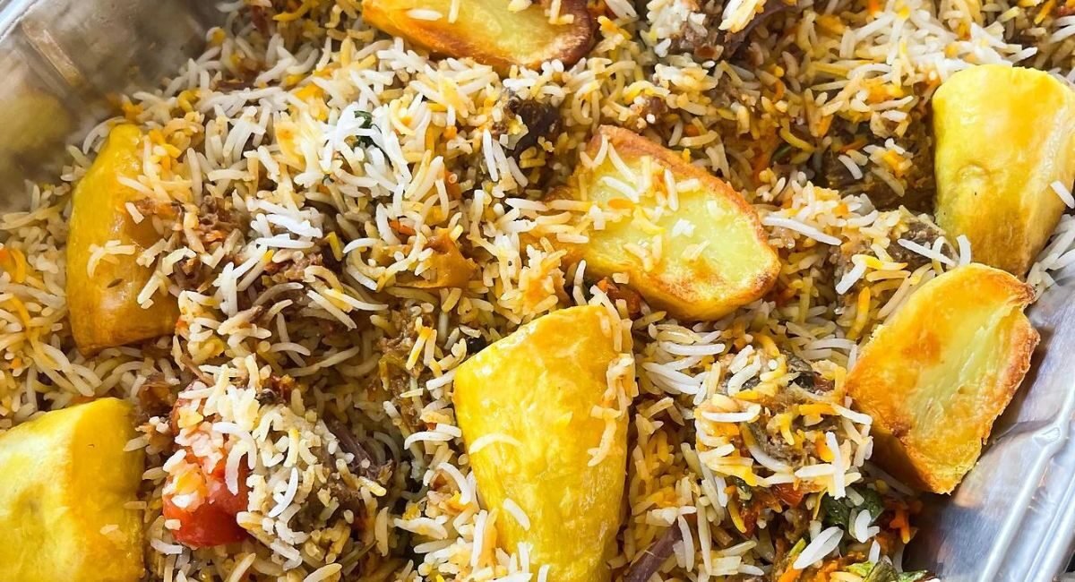 Marium Hosein - Karachi Style Chicken Biryani